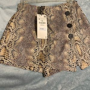 🐍 Snake print Skort
